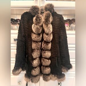 (SOLD!!!) Velvet fur trimmed lined winter coat with belt